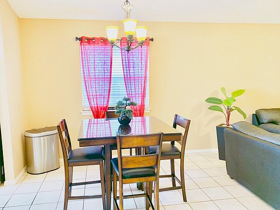 5th image of 14017 Tierra Vianey Dr