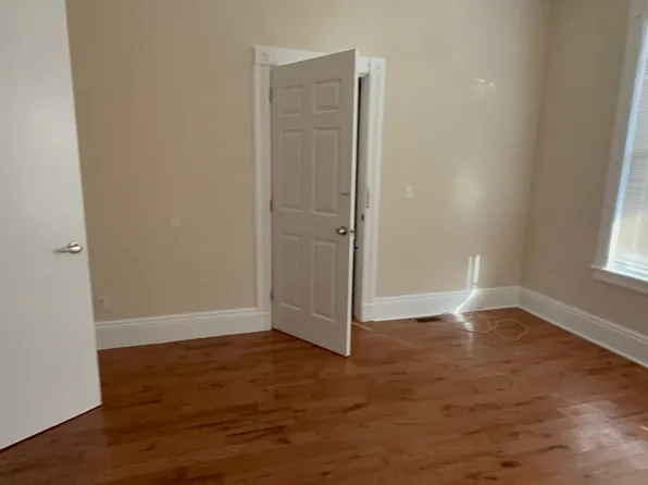 224 Dodd St #1, Weehawken, NJ 07086