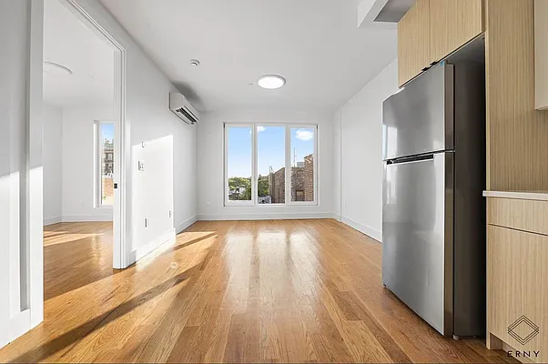 Rented by ERNY LLC | media 2