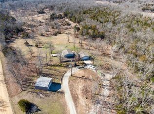 19322 County Road 182, Hermitage, MO 65668