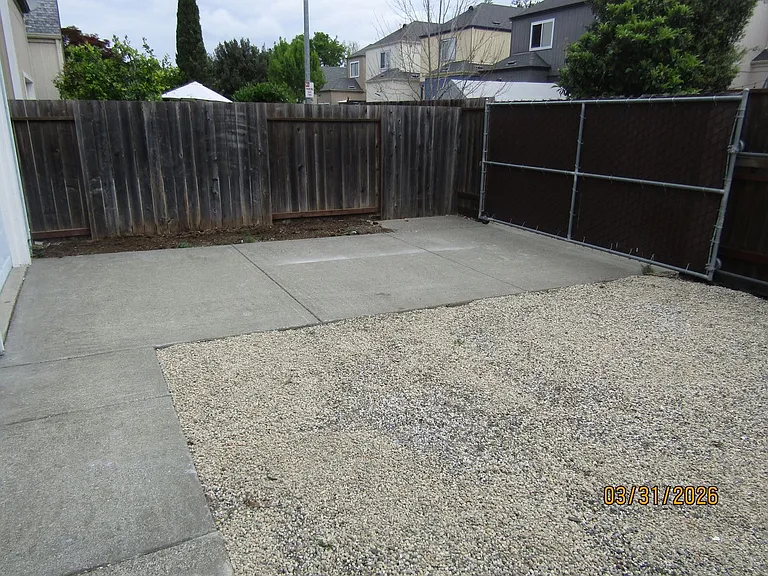 1470 Tammy Way — Photo 3