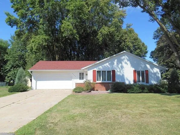2300 WALLONNIE DRIVE, Marshfield, WI 54449