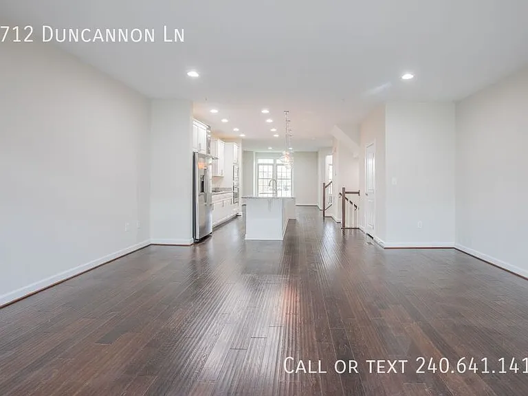 7712 Duncannon Ln — Photo 9