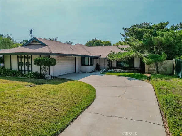 8214 Sherwood Pl, Riverside, CA 92504