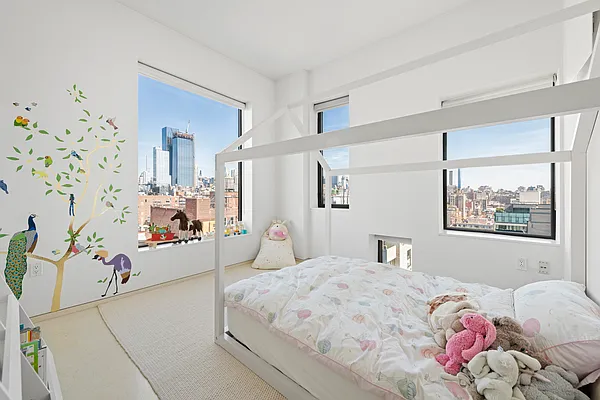 Rented by Douglas Elliman | media 7