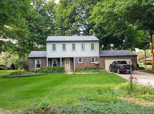 10918 Parkway Ct, Plymouth, IN 46563