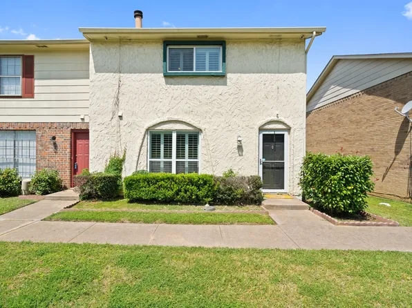 14 E Mountain Ln, Grand Prairie, TX 75052