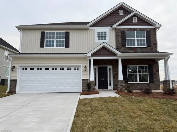 685 Cannonade Dr #588, Whitsett, NC 27377