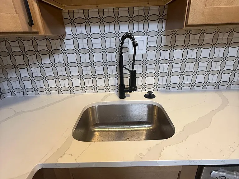 405 Winding Way — Photo 9