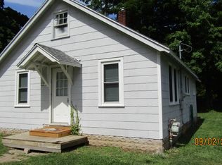 227 E Green St, Olivet, MI 49076