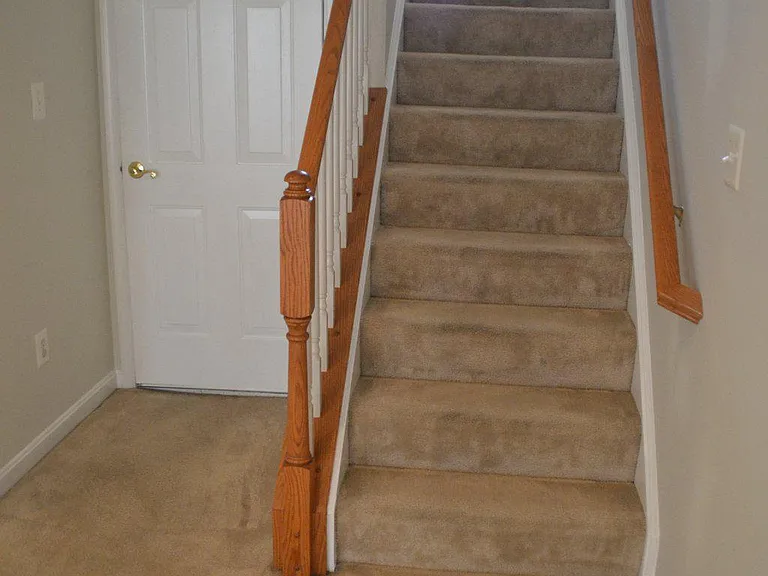 21958 Windy Oaks Sq — Photo 17