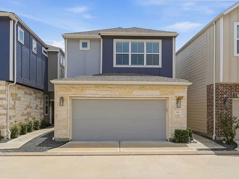 1516 Lakeline Oak Dr — Photo 2