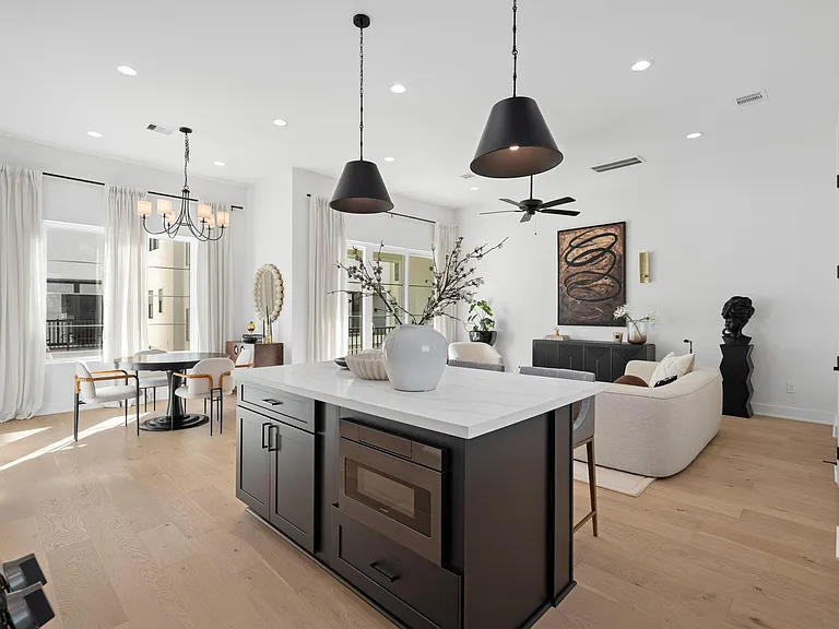 8707 Ojeman Villas Dr — Photo 16