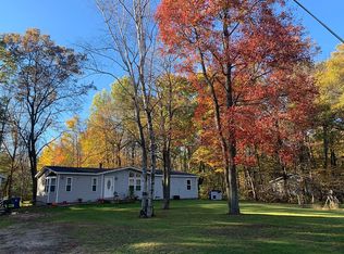 2653 N Hope Rd, Midland, MI 48642