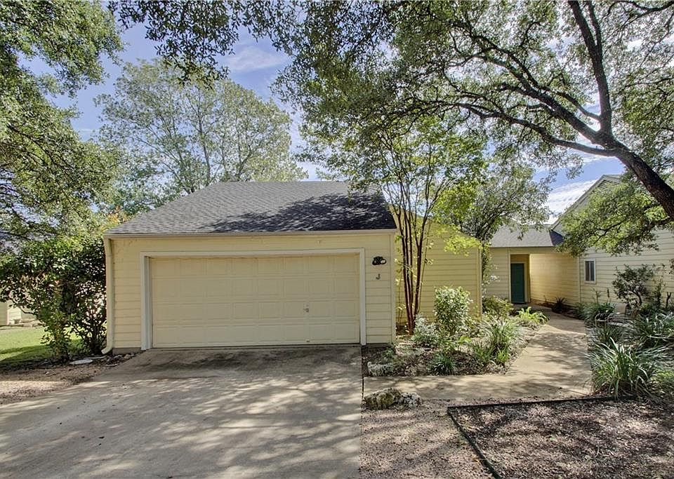 1st image of 307 N Cuernavaca Dr APT J