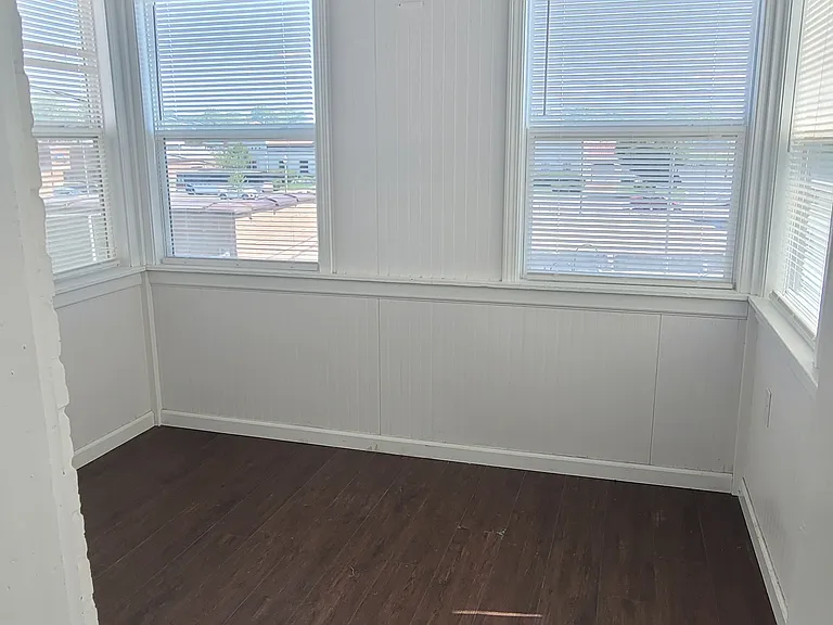 4234 Lawn Ave #1 — Photo 12