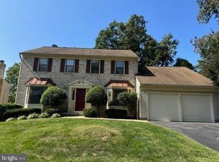12421 Alexander Cornell Dr, Fairfax, VA 22033