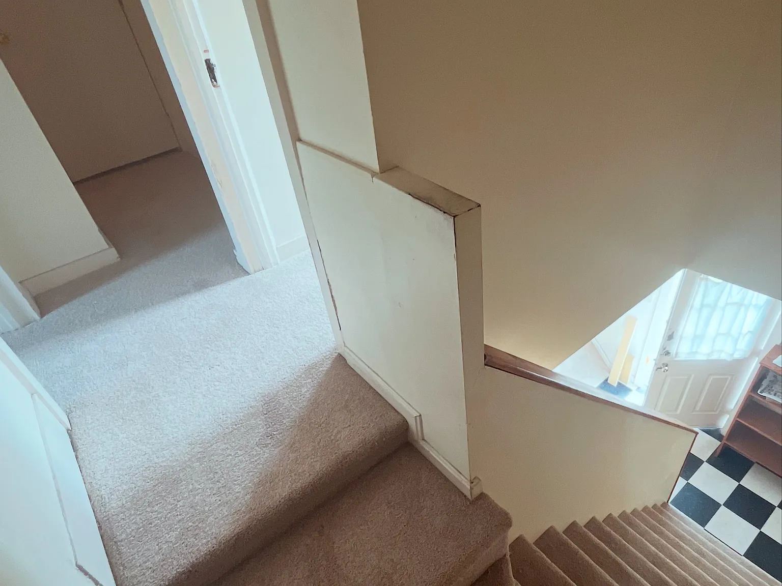 2 bed, 750 sqft, $2,200 — Photo 3
