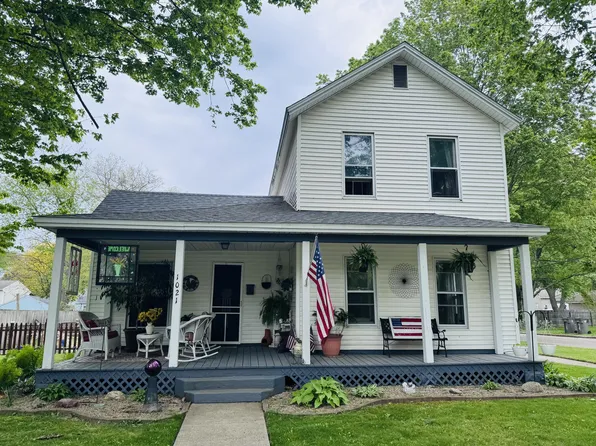 1021 Sycamore St, Niles, MI 49120