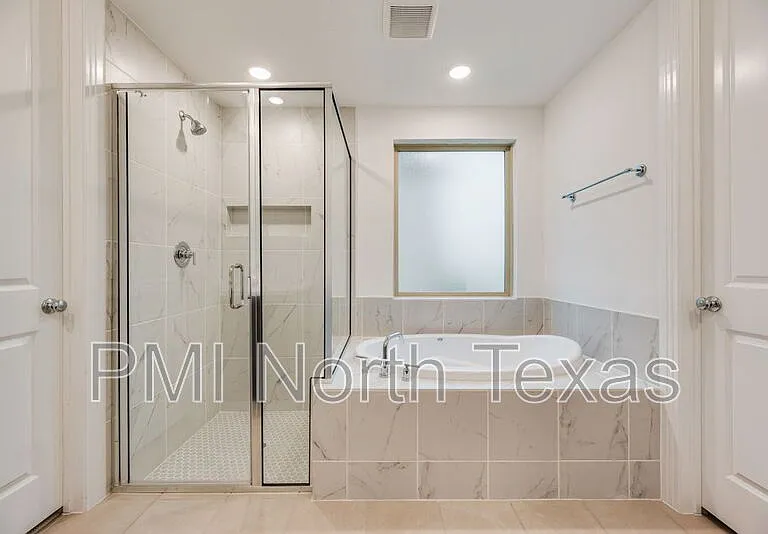 3926 Stars St — Photo 18