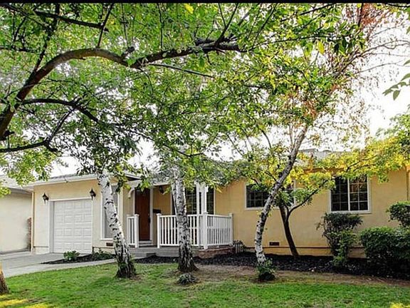 2nd image of 2704 Aramon Dr