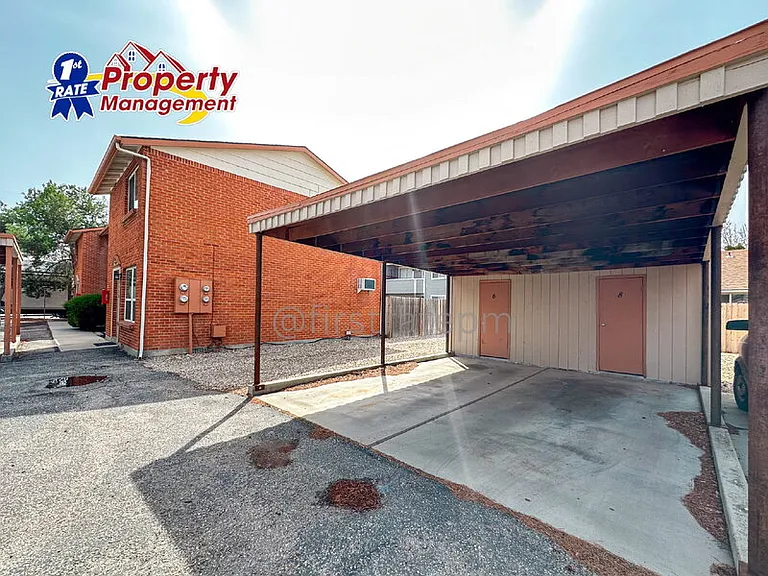 6464 W Douglas St — Photo 14