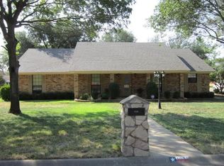 1039 Princeton Pl, Cleburne, TX 76033