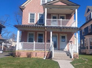 422-424 Prospect Ave #3, Hartford, CT 06105