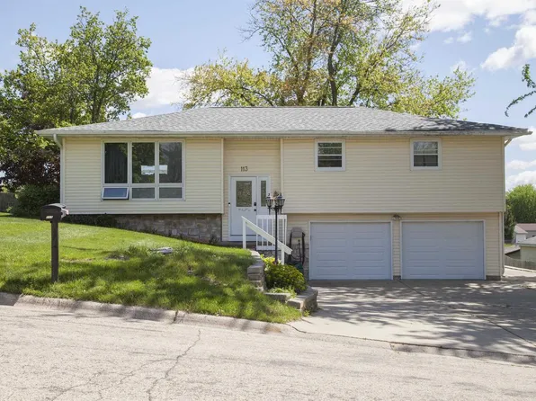 113 Grimstad Drive, Barneveld, WI 53507