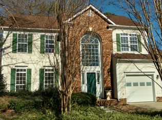 1009 Kerry Greens Dr, Matthews, NC 28104