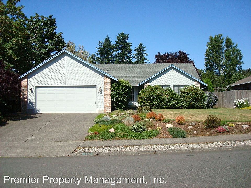 1st image of 2110 SE Blairmont Dr
