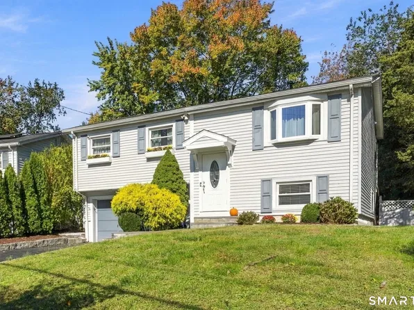 6 Country Club Road, Norwalk, CT 06851