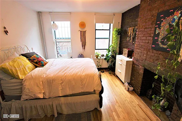 Rented by Citi Habitats | media 23