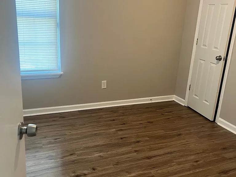 3618 Faxon Ave #2 — Photo 10