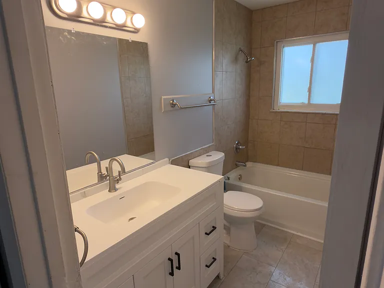 476 N Burkhart Rd — Photo 28