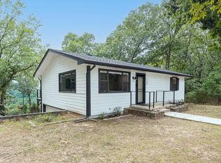 133 Ridge Rd, Eureka Springs, AR 72631