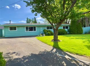 2219 SW 329th Pl, Federal Way, WA 98023