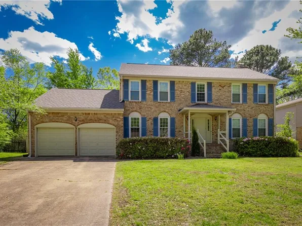 4949 Rosecroft St, Virginia Beach, VA 23464