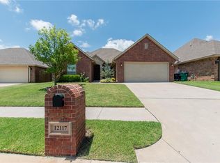 12117 Chesterfield Ln, Oklahoma City, OK 73173
