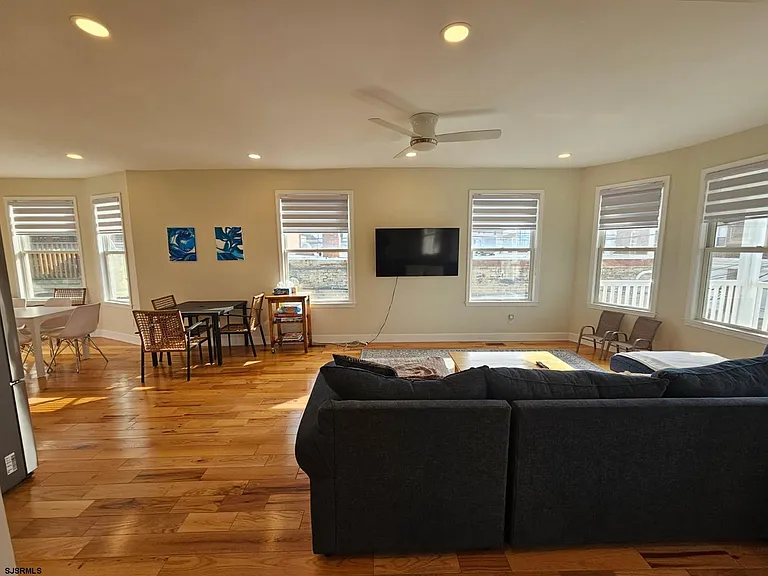 27 S Little Rock Ave — Photo 19