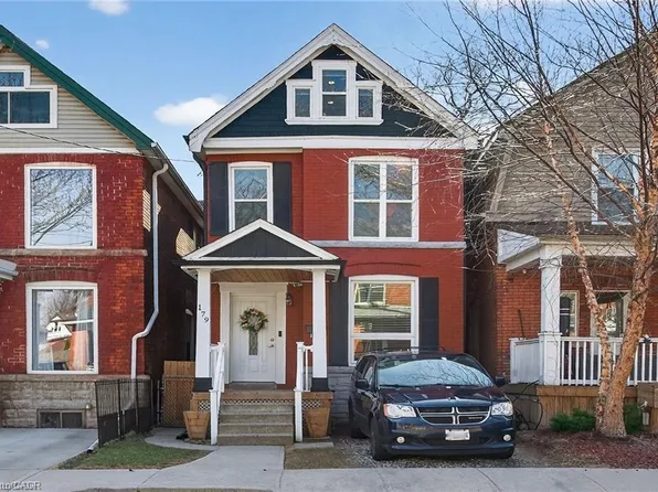 179 Burris St, Hamilton, ON L8M 2J7