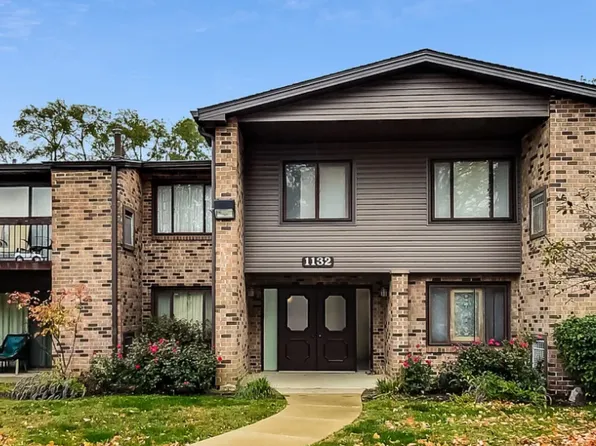 1132 E Randville Dr Unit 2F, Palatine, IL 60074