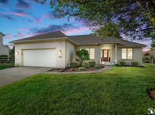 7819 Kensington Rd, Lambertville, MI 48144