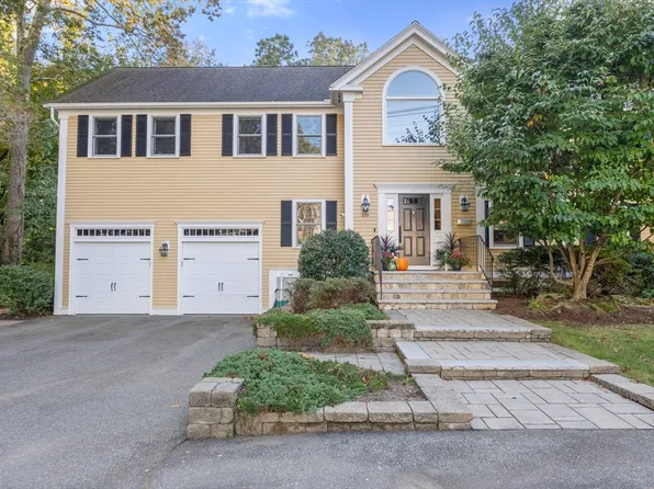 118 Sylvan Rd, Needham, MA 02492