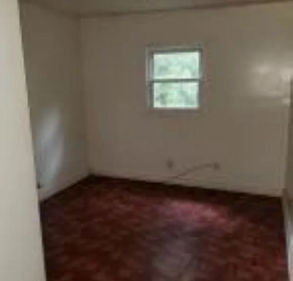 3207 Grand Ave — Photo 1