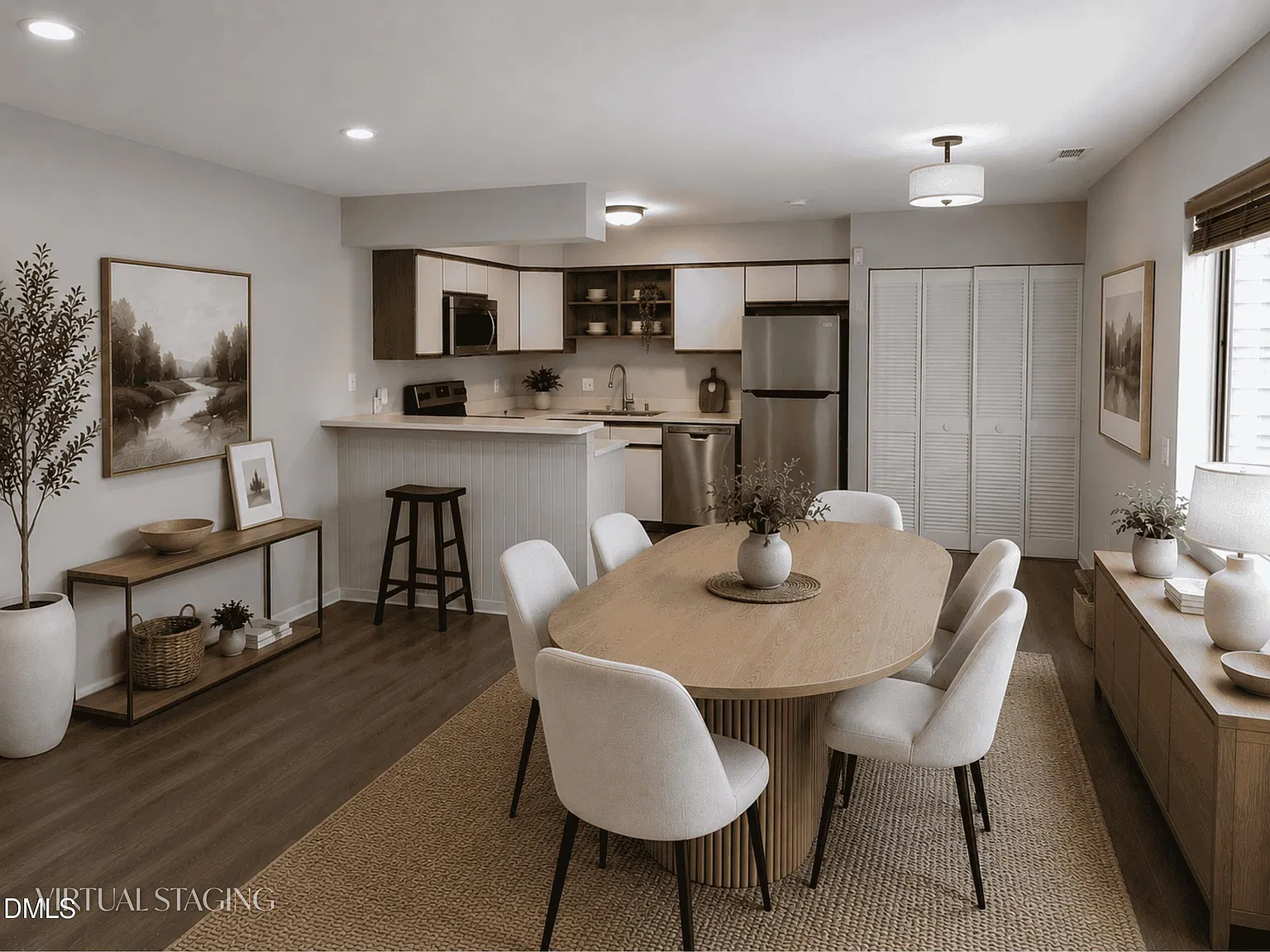 2 bed, 2.0 bath, 975 sqft, $1,650 — Photo 1