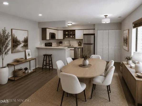 361 Summerwalk Cir, Chapel Hill, NC 27517
