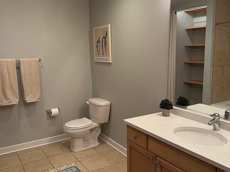 320 E 21st St #411 — Photo 20