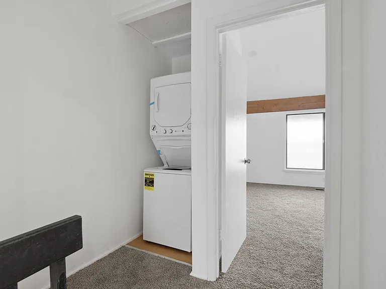 Village in the Park Apartments — Photo 26