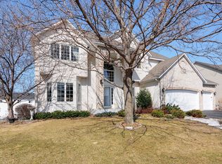 17857 Cascade Dr, Eden Prairie, MN 55347